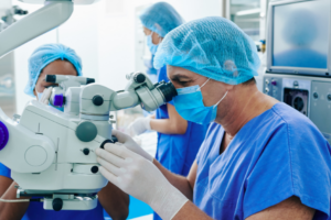 LASIK or PRK-Choosing the Right Laser Eye Surgery for You featured image